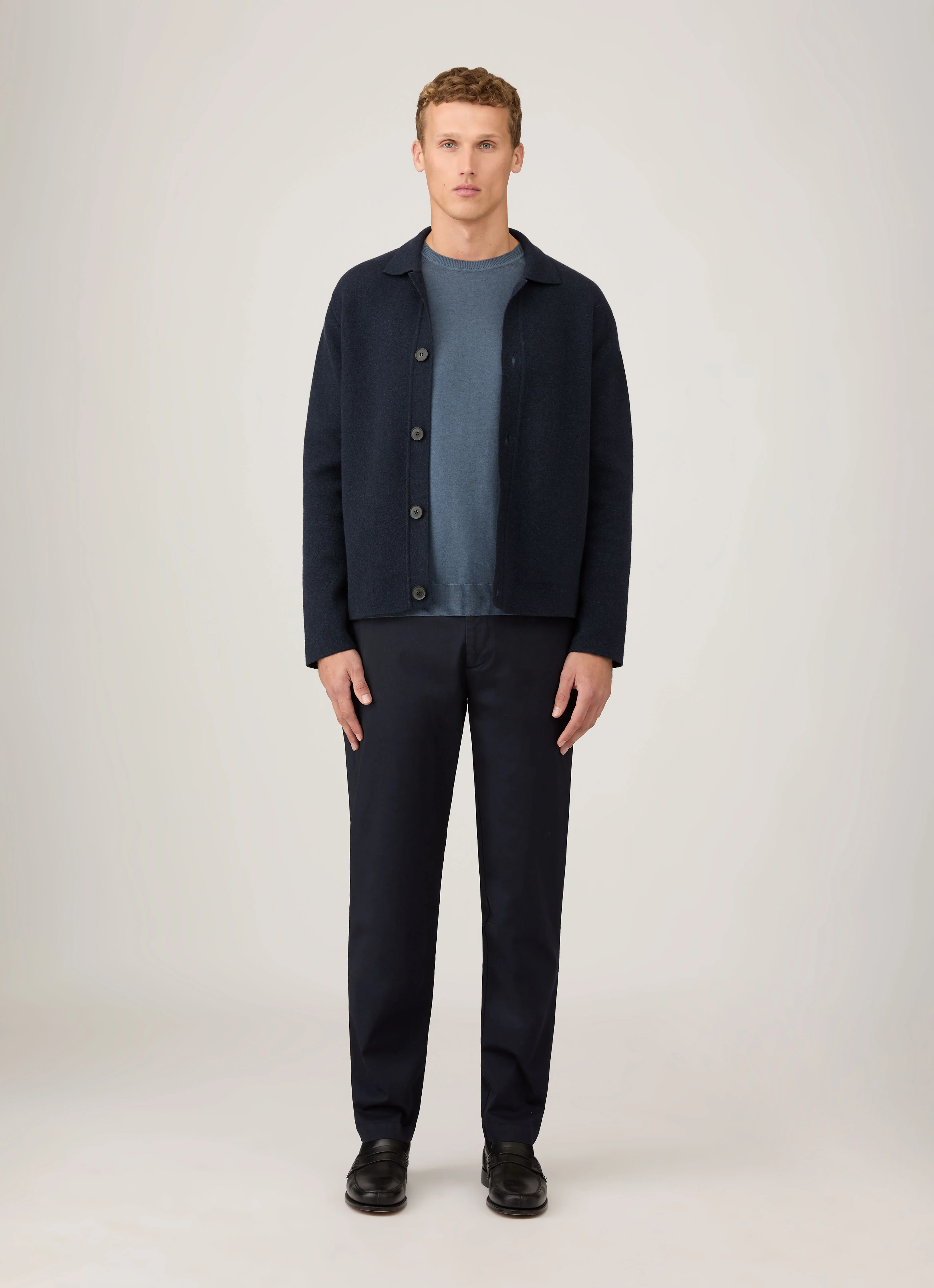 Men's Regular Fit Chino in Navy - Image 3