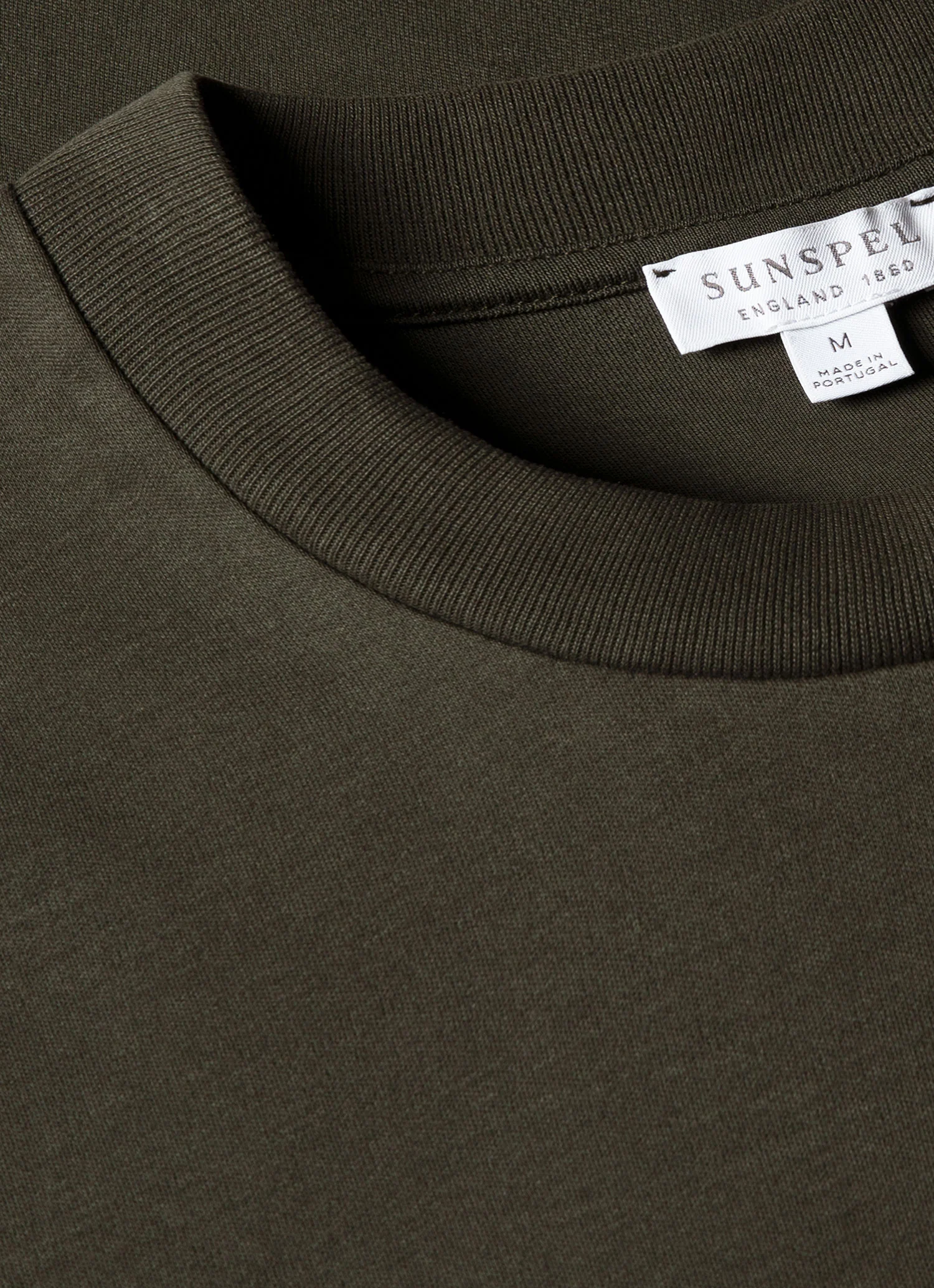 Men's Relaxed Fit Heavyweight T-shirt in Dark Green - Image 4