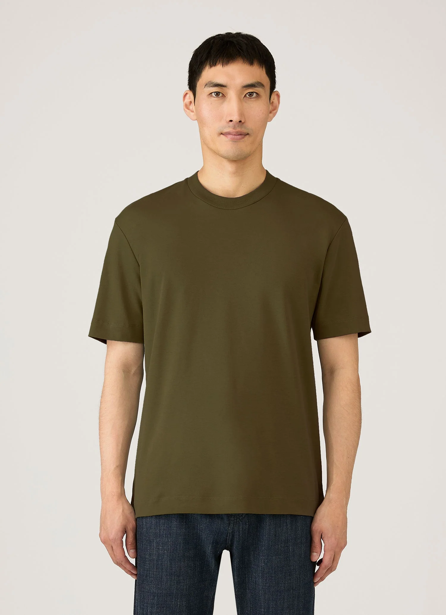 Men's Relaxed Fit Heavyweight T-shirt in Deep Olive - Image 2