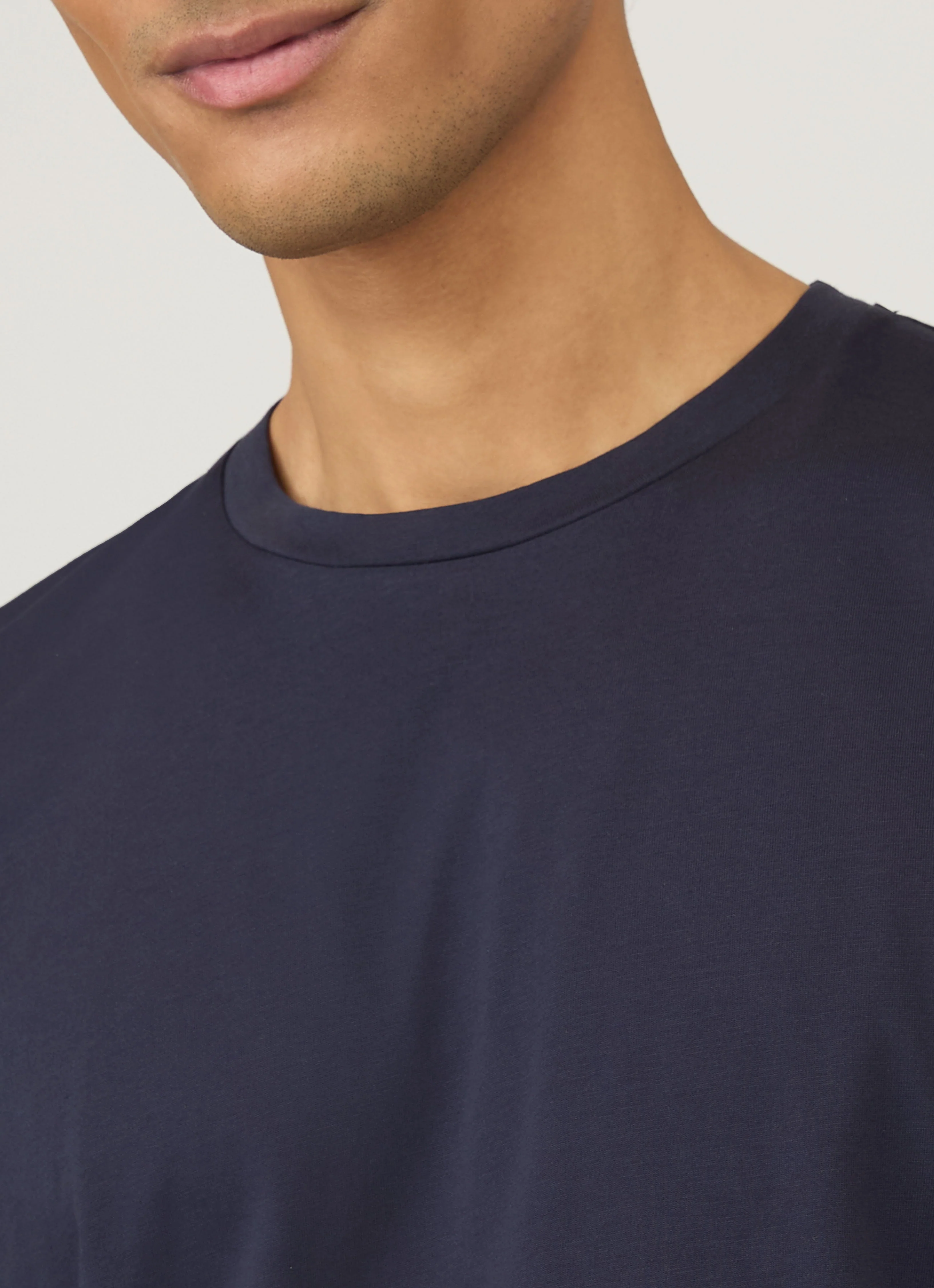 Men's Riviera T-shirt in Navy - Image 6