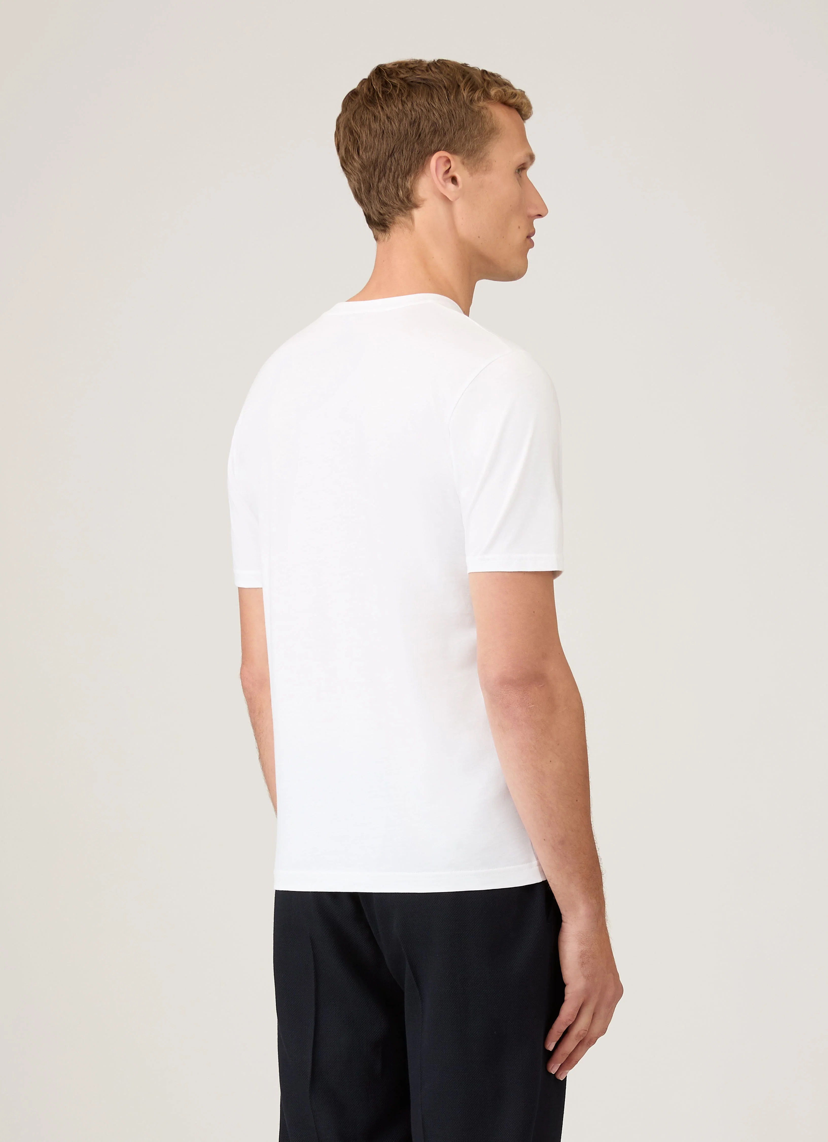 Men's Riviera T-shirt in White - Image 5
