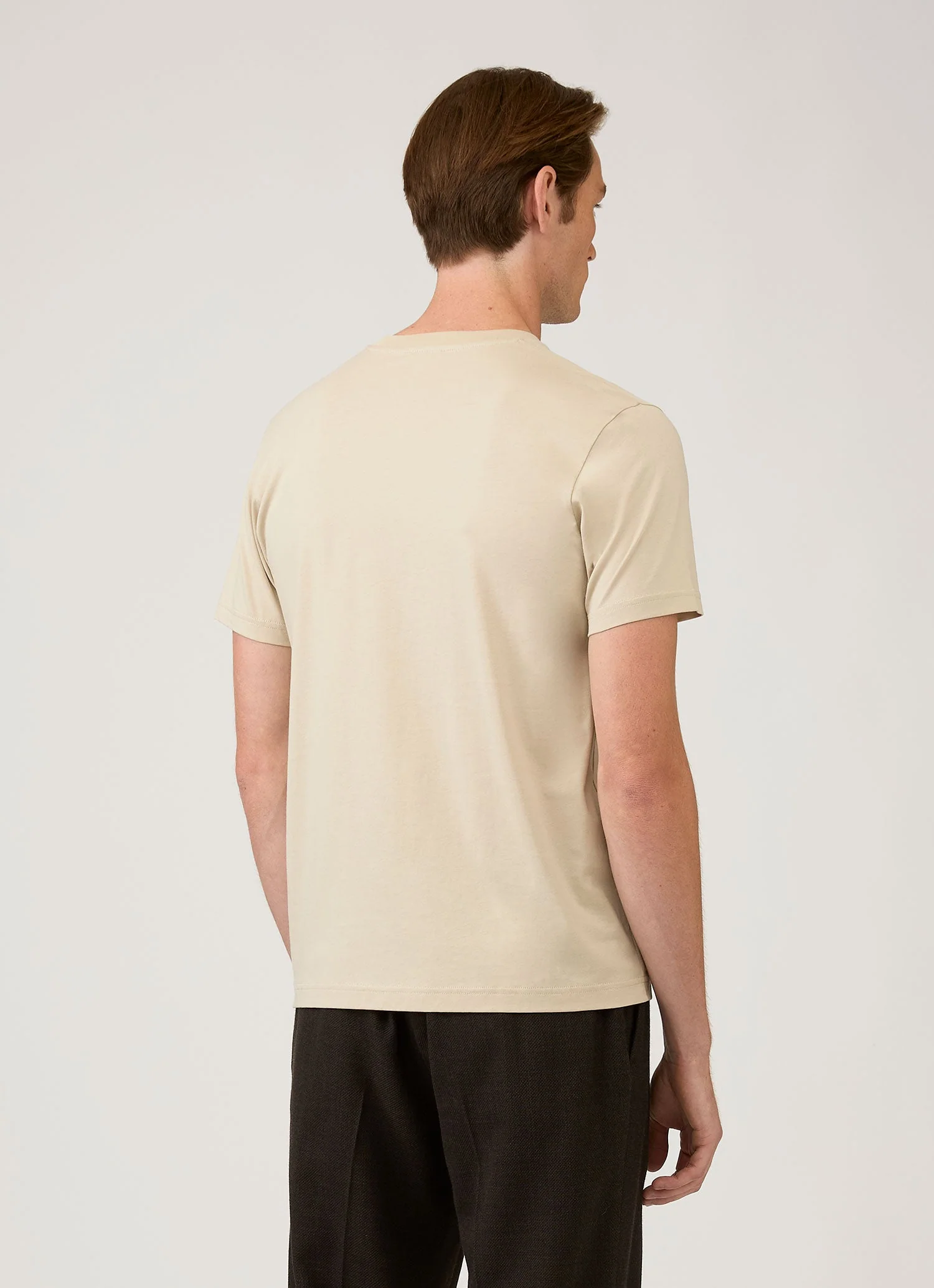Men's Riviera Midweight T-shirt in Hazelwood - Image 5