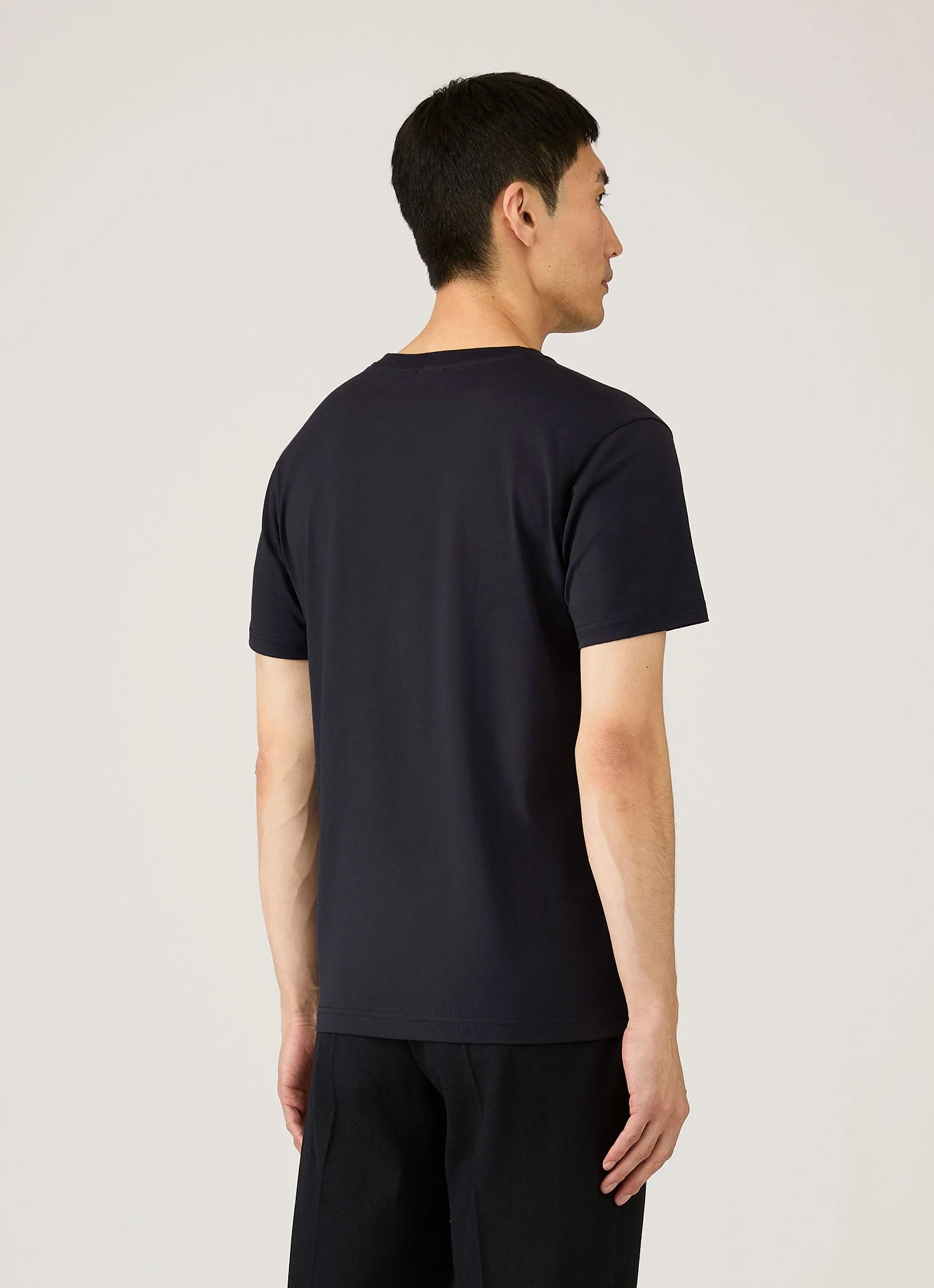Men's Riviera Midweight T-shirt in Midnight Navy - Image 5