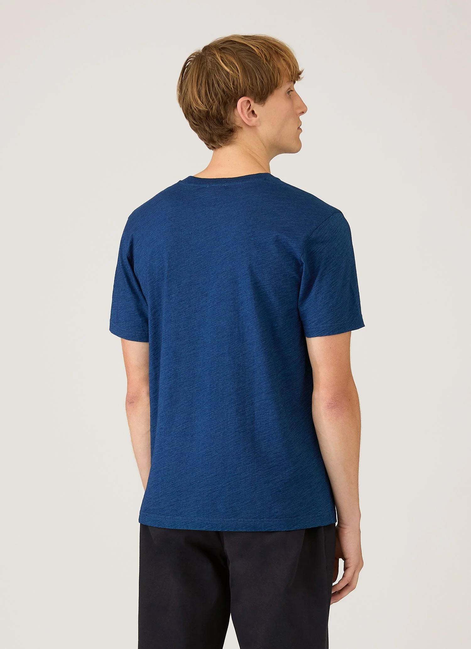 Men's Riviera Midweight T-shirt in Real Indigo - Image 5