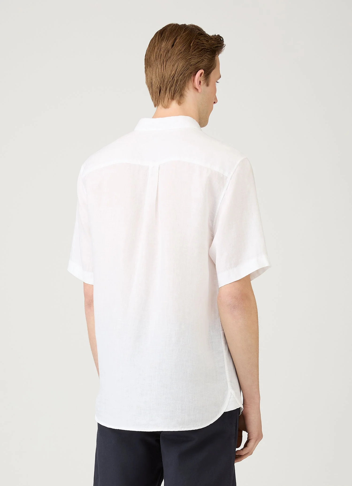 Men's Short Sleeve Linen Shirt in White - Image 5