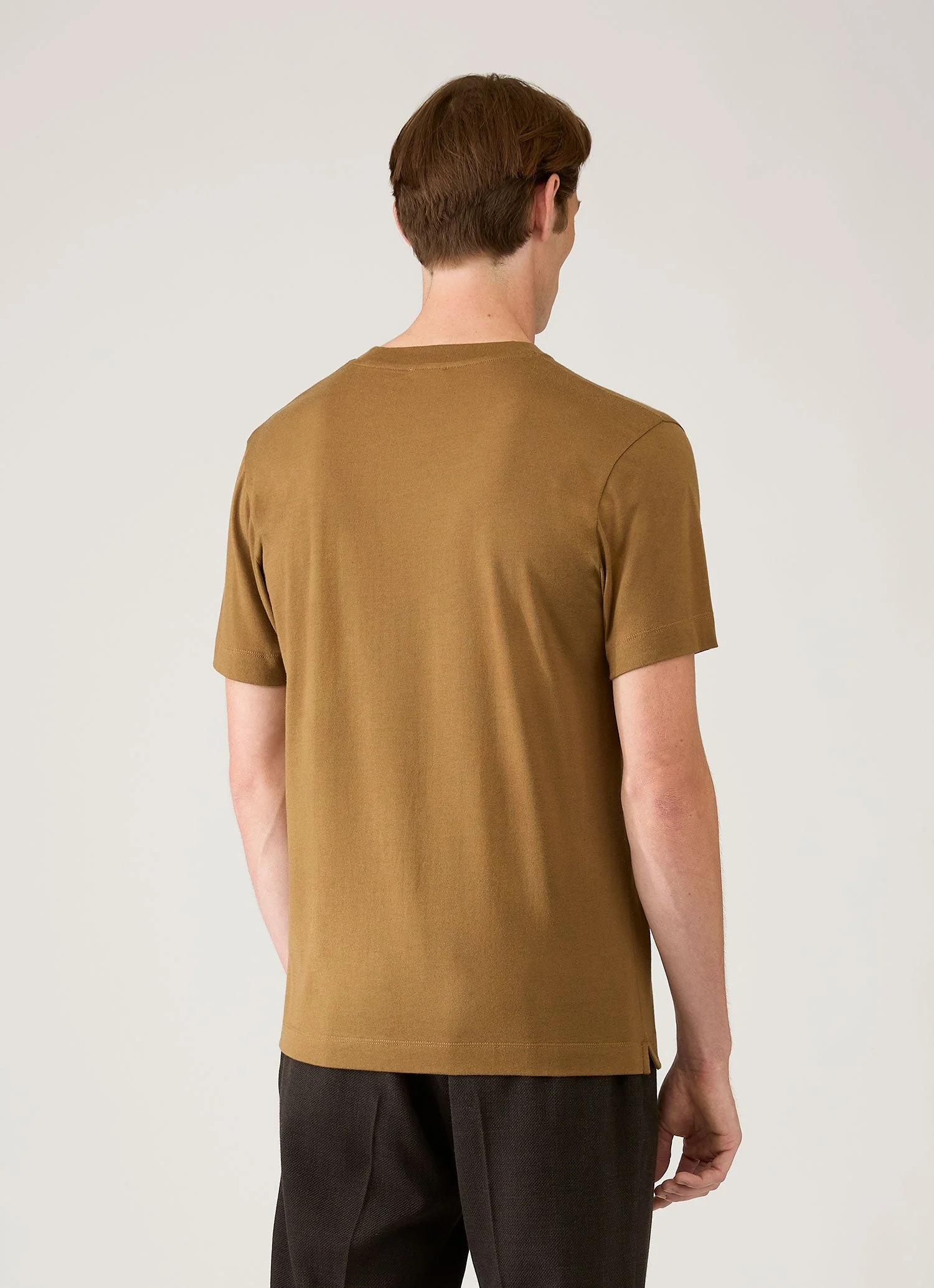 Men's Silk Cotton Cashmere T-shirt in Walnut - Image 5