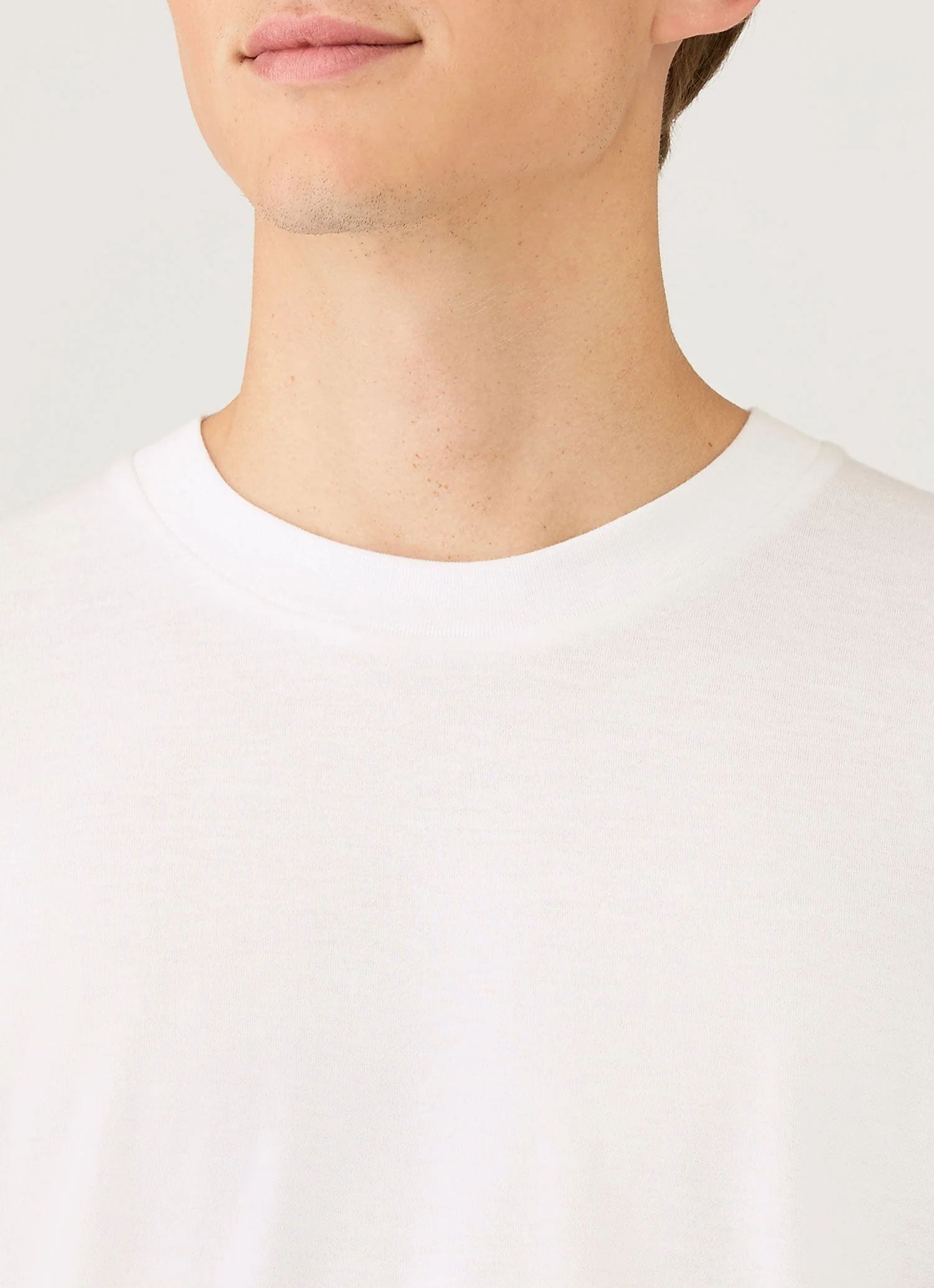 Men's Silk Cotton Cashmere T-shirt in White - Image 6