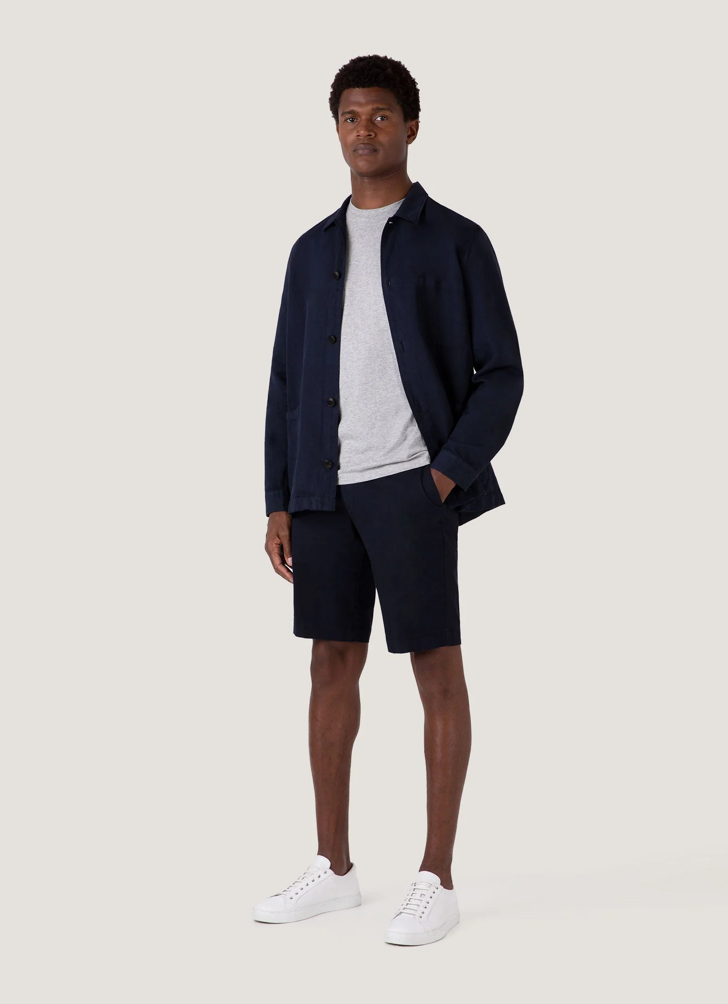 Men's Stretch Cotton Twill Chino Shorts in Navy - Image 3