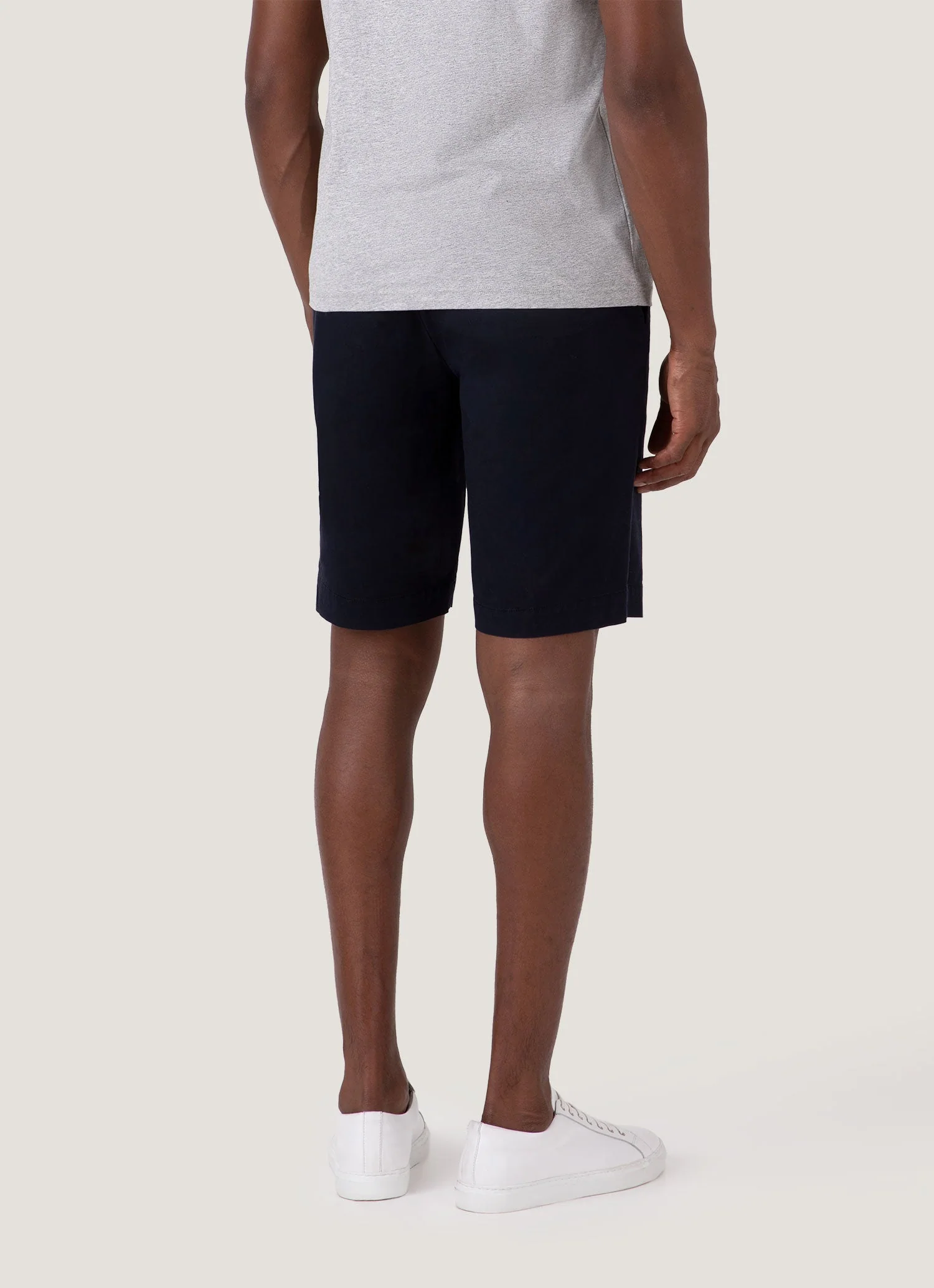 Men's Stretch Cotton Twill Chino Shorts in Navy - Image 5