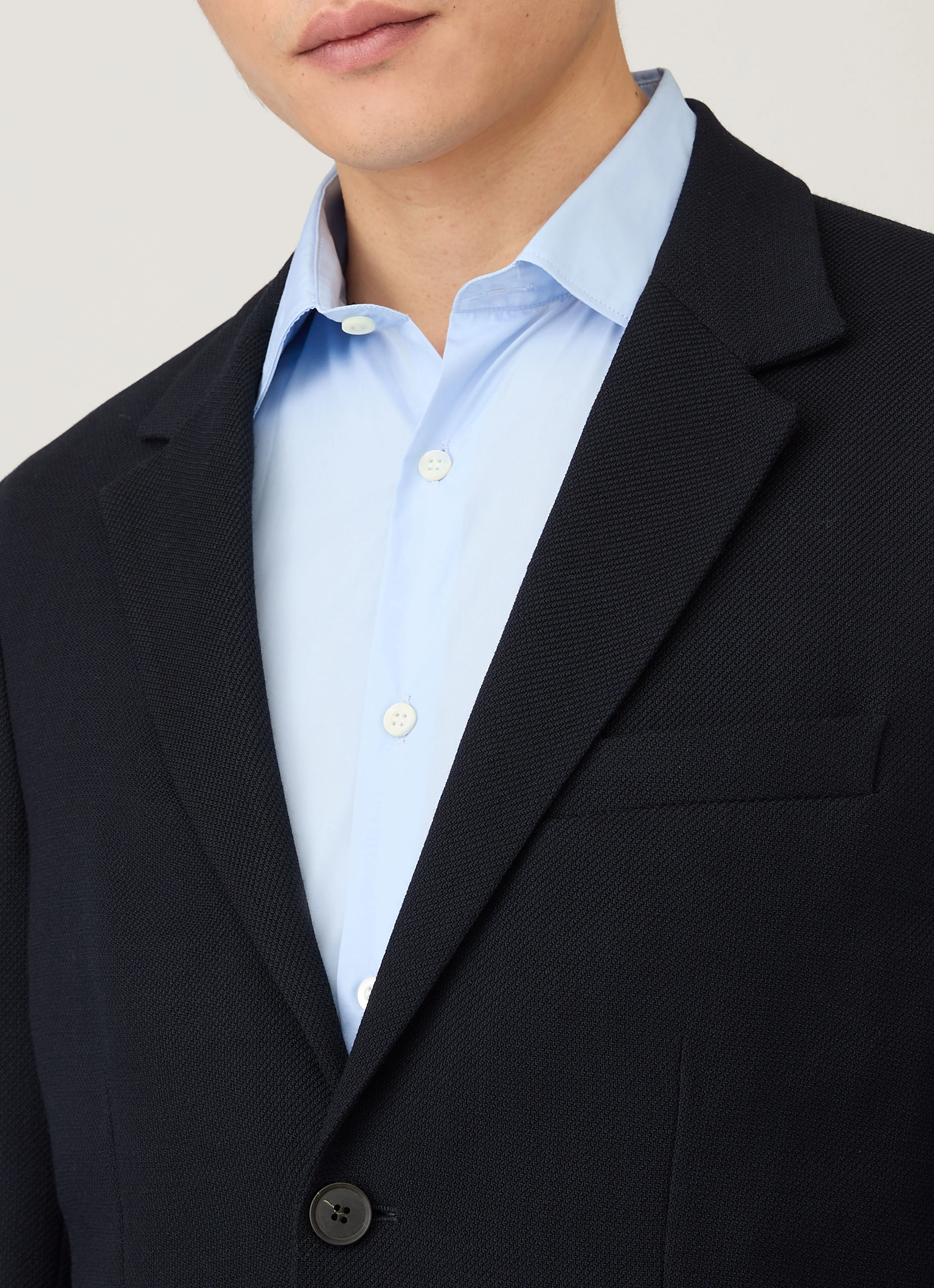 Men's Textured Wool Blazer in Navy - Image 6