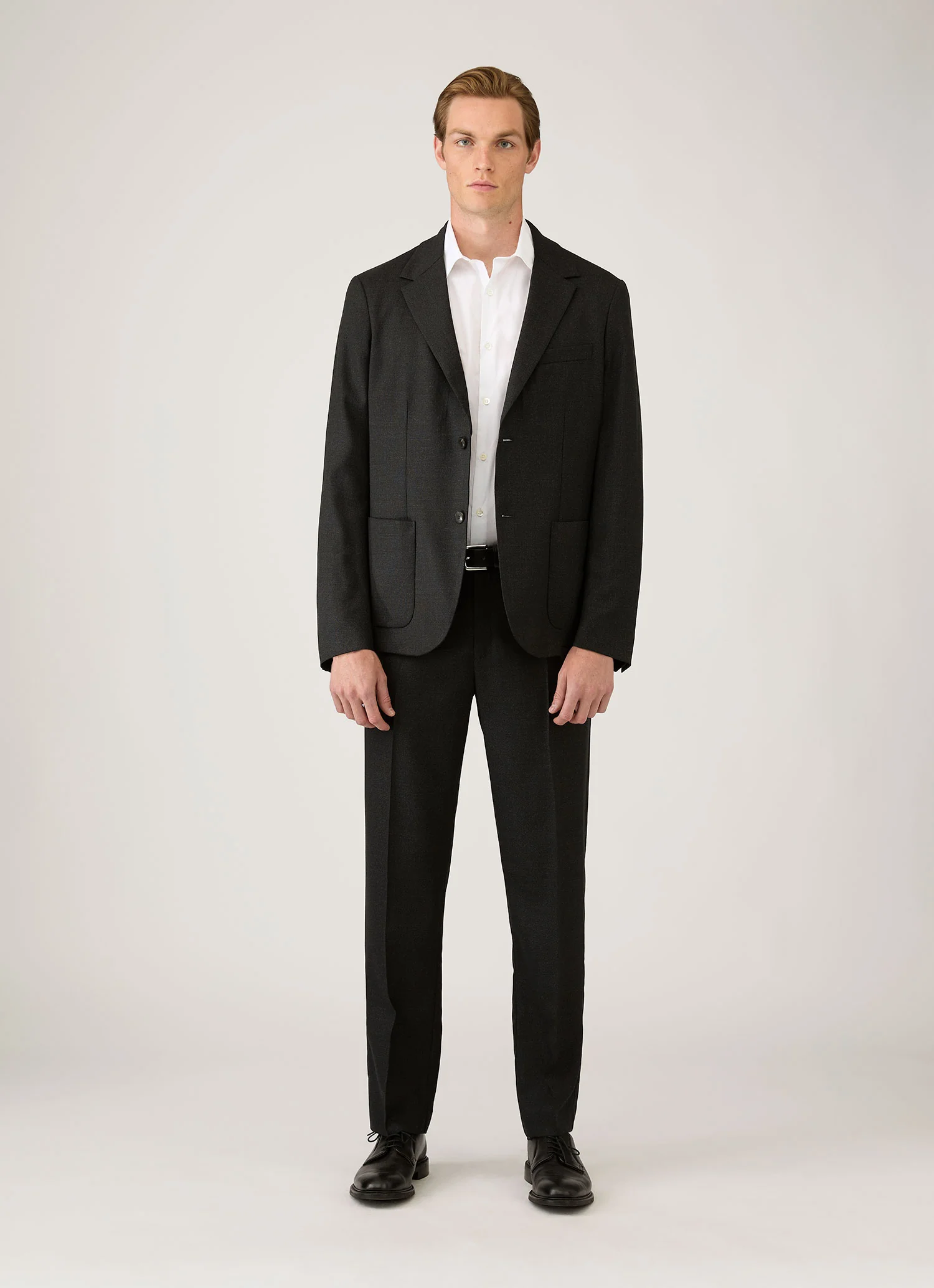 Men's Lightweight Travel Wool Two-Piece Suit in Dark Charcoal Melange - Image 2