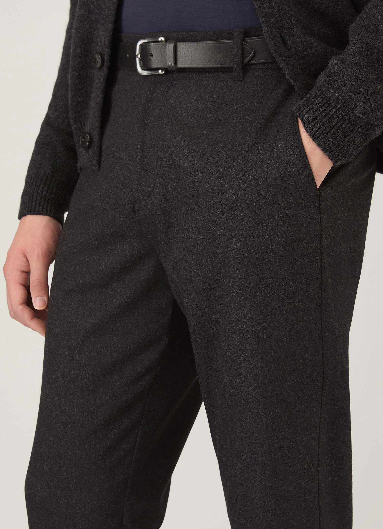 Men's Wool Cashmere Flannel Trouser in Charcoal Melange - Image 6