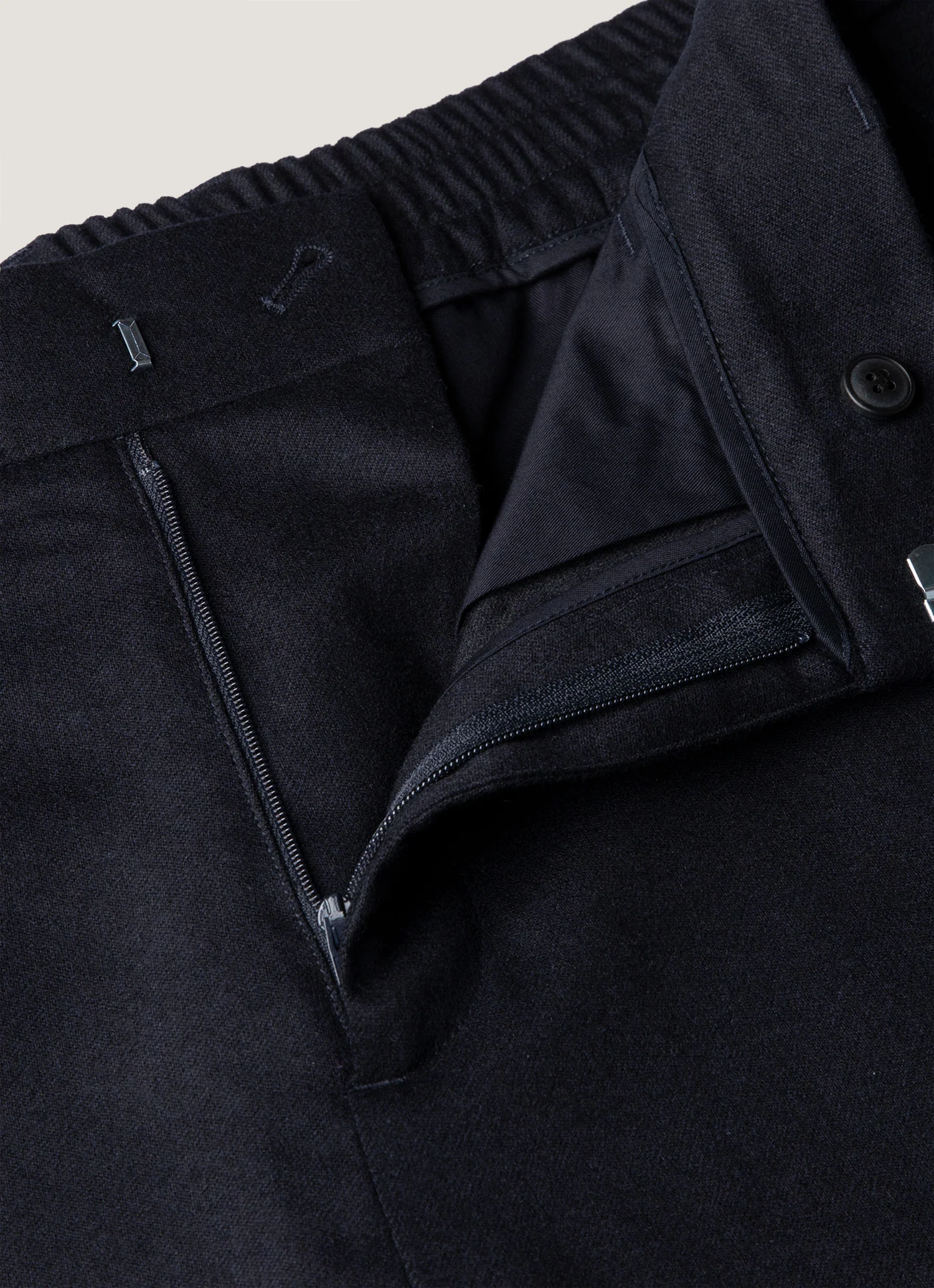 Men's Wool Cashmere Flannel Trouser in Navy - Image 4