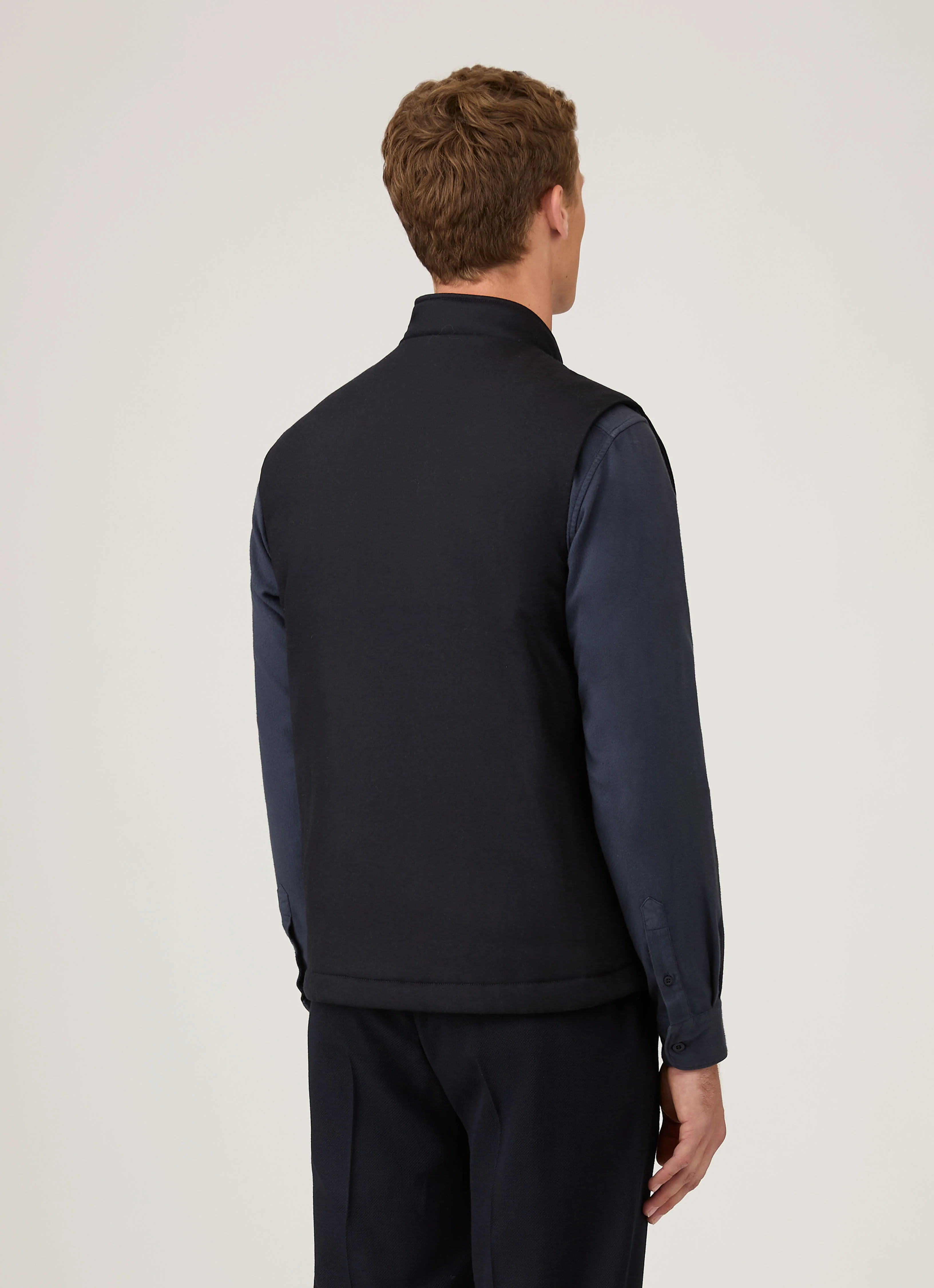 Men's Wool Cashmere Gilet in Navy - Image 5