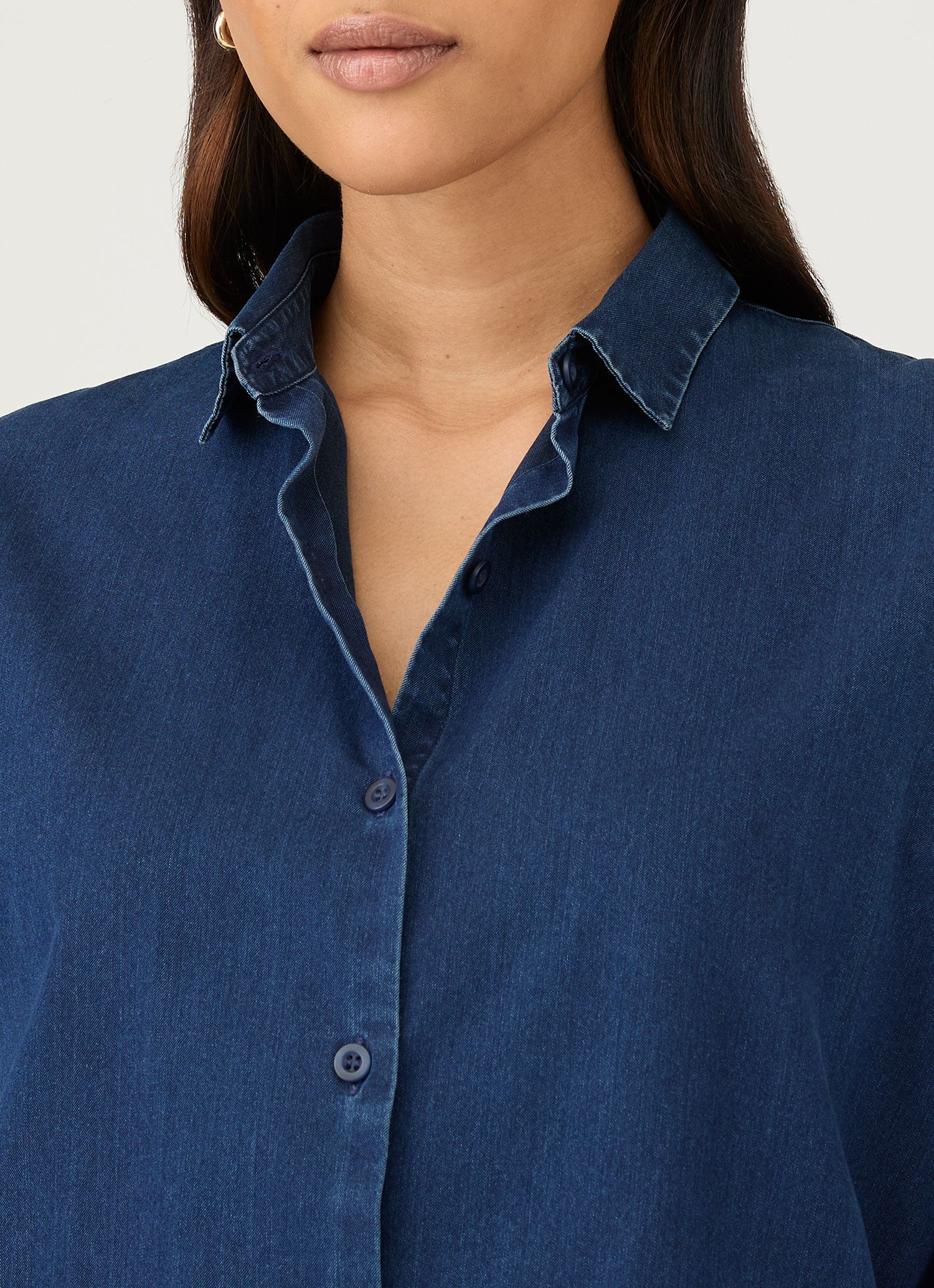 Women's Denim Shirt in Indigo - Image 4