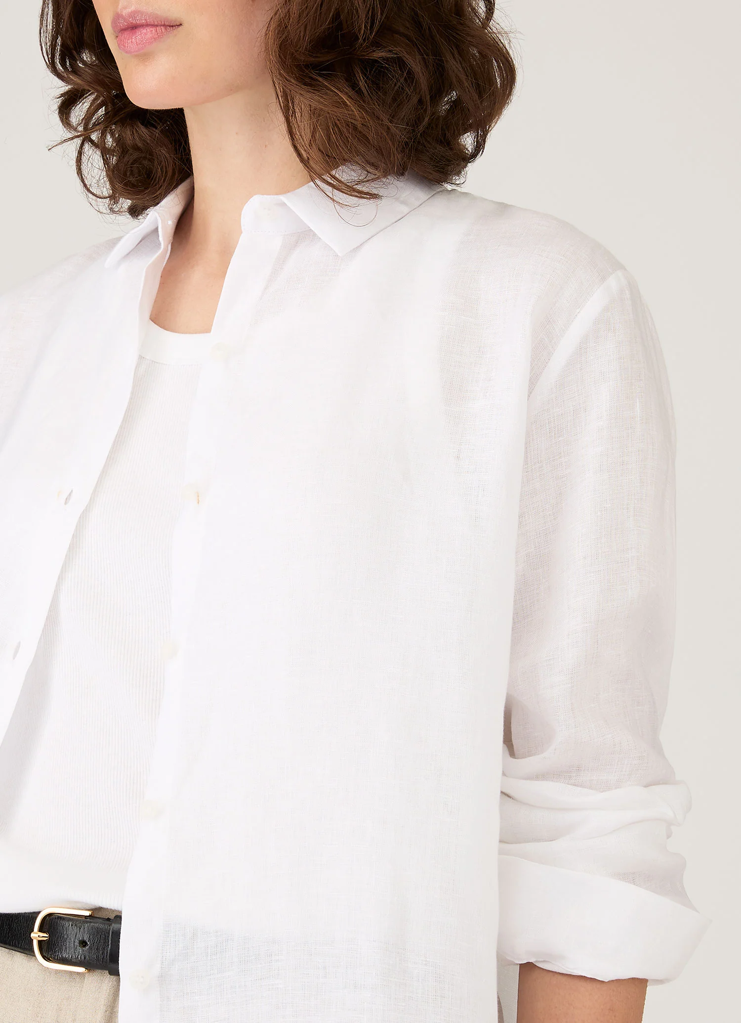 Women's Linen Shirt in White - Image 4