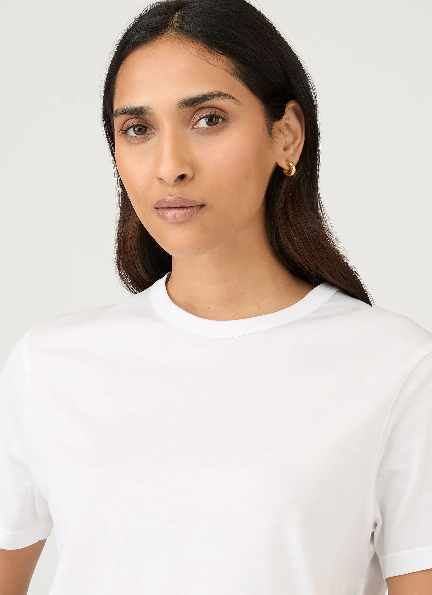 Women's Relaxed Fit T-shirt in White - Image 4