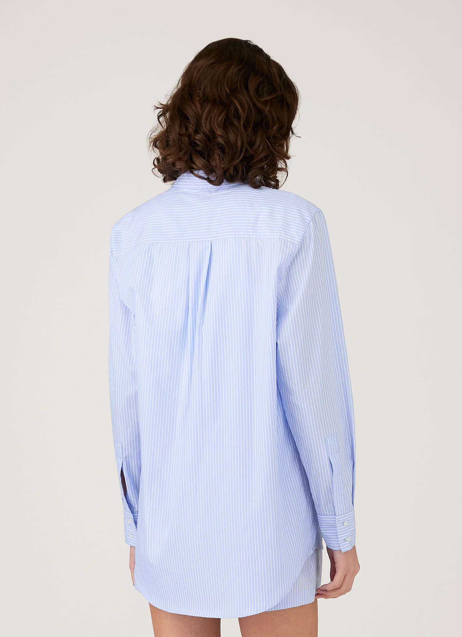 Women's Relaxed Poplin Shirt in Pale Blue/White - Image 3