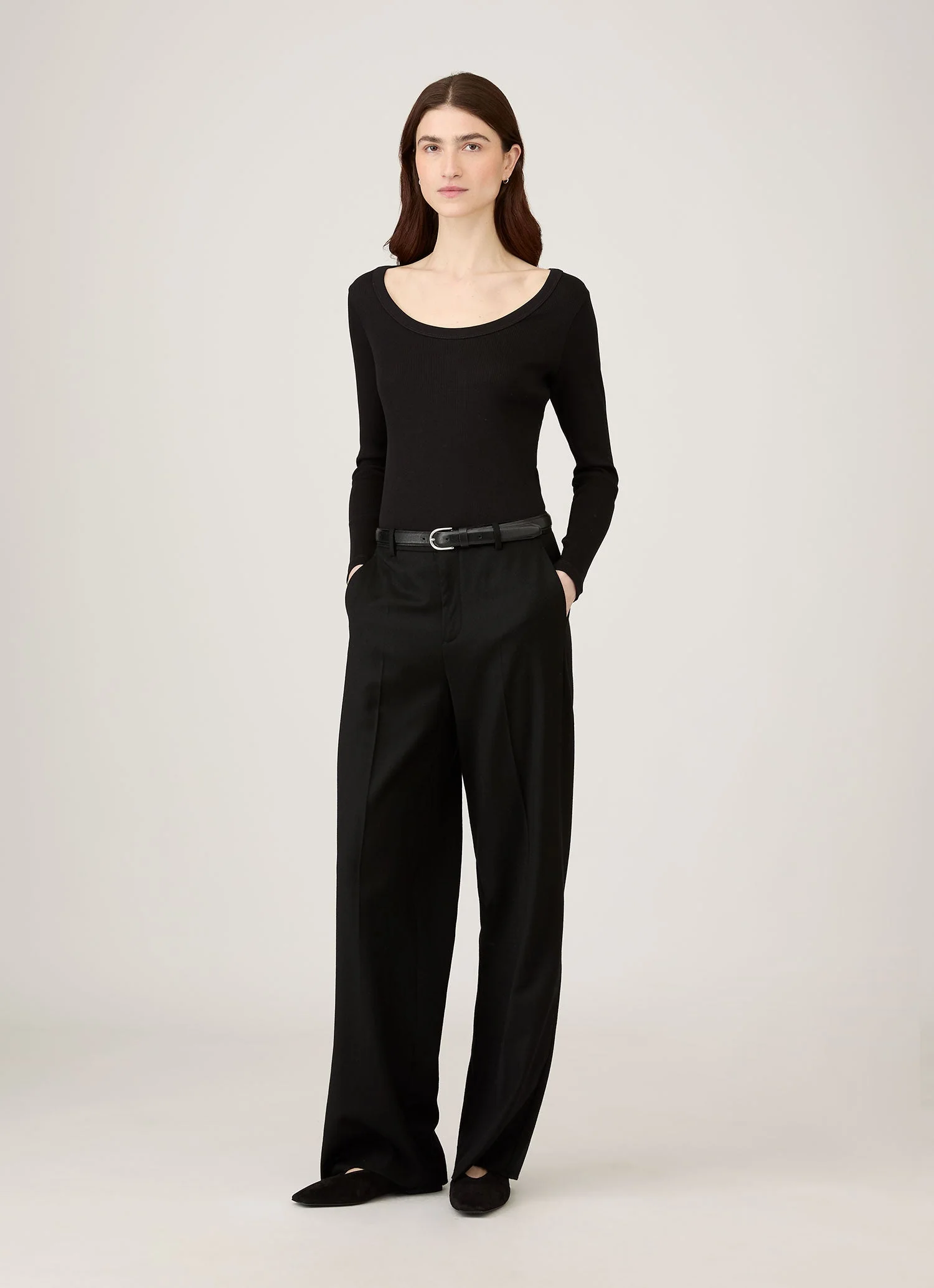 Women's Ribbed Scoop Neck T-shirt in Black - Image 2