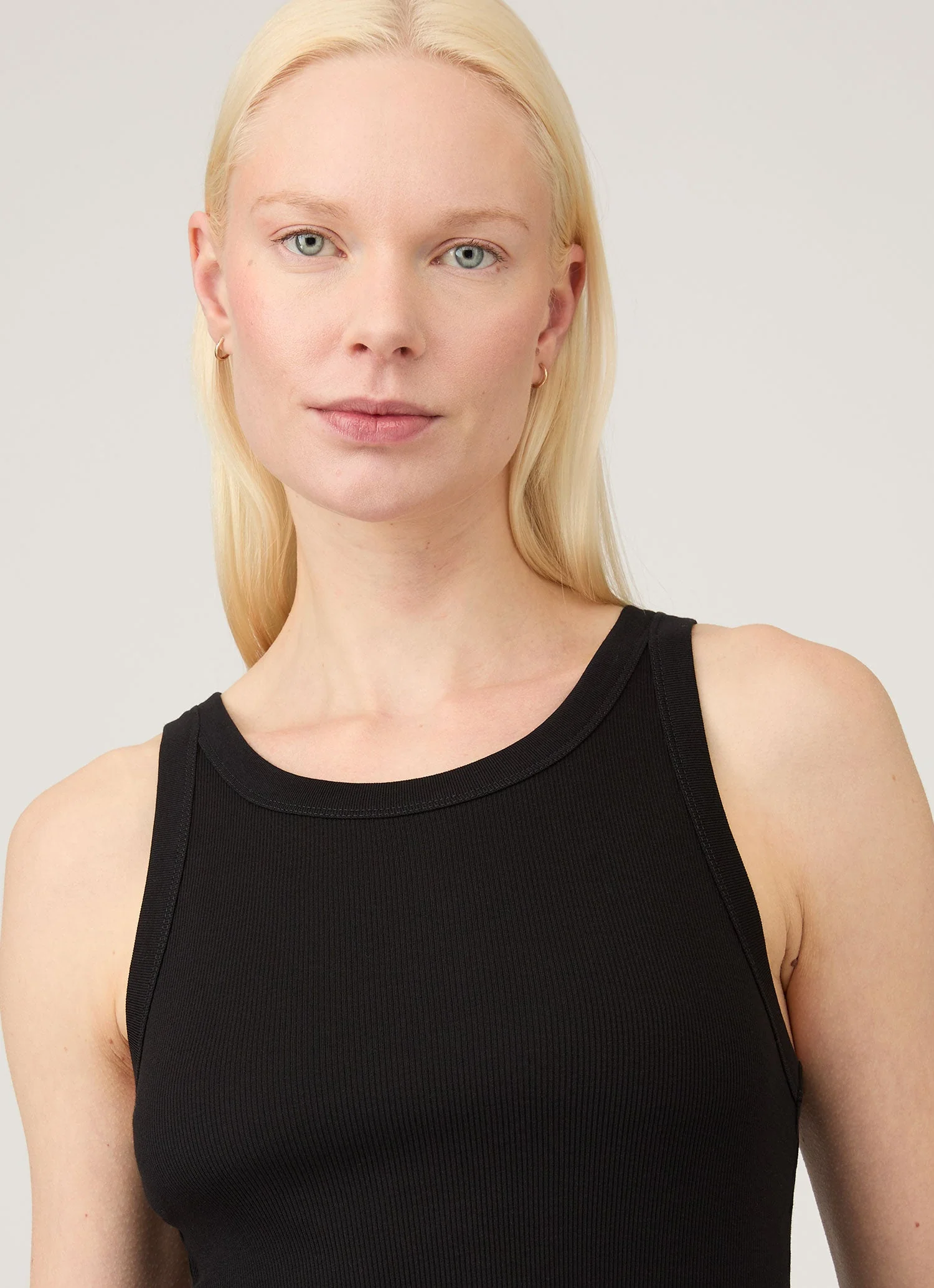 Women's Ribbed Tank Top in Black - Image 4